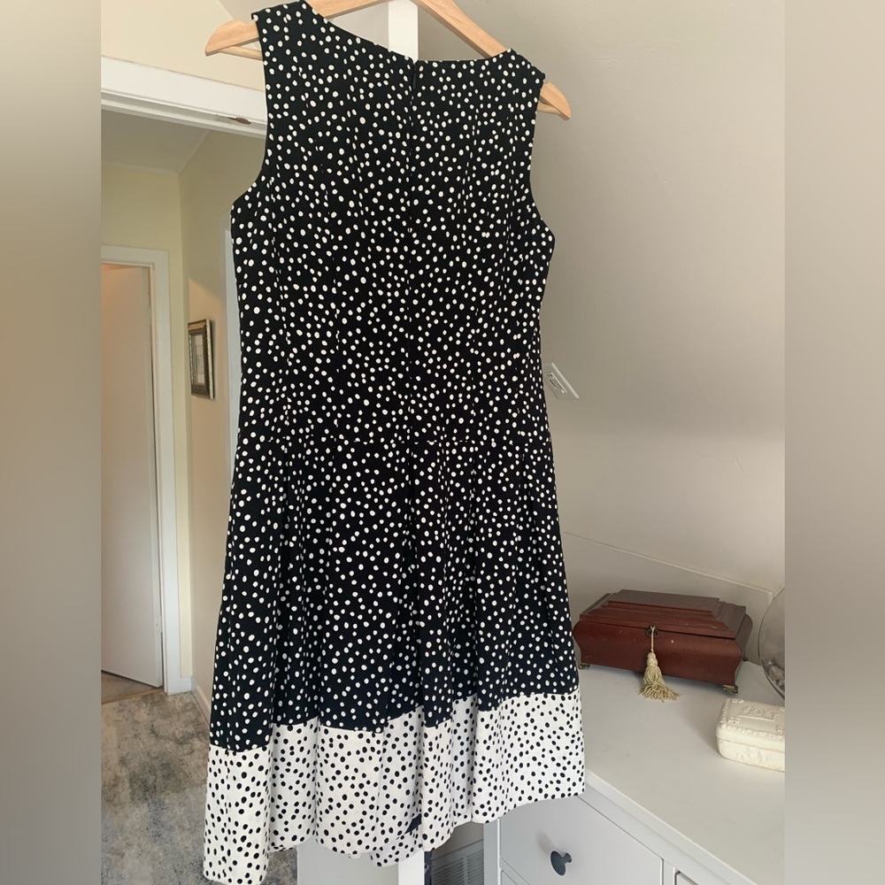 Lauren Ralph Lauren Dress! Sz8 ⚫️⚪️ - Picture 2 of 8